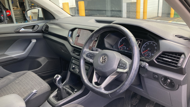 Volkswagen T-Cross 1.0 TSI 115 SE 5dr Petrol Estate